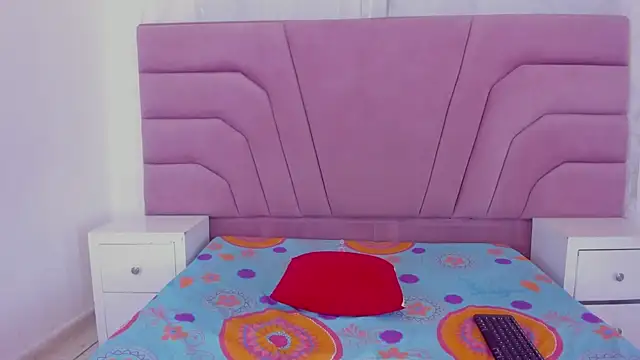 Lulu_Kissx webcam