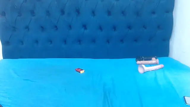 AmberDiamondMMXXX webcam