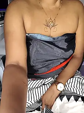 I_am_amisha webcam