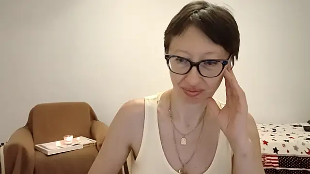 BellaRose_2020 webcam