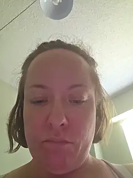 julimonroe webcam