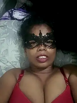 MSCC0 live cam on StripChat