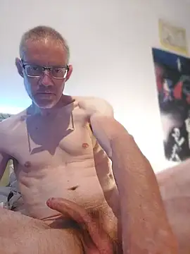 cjrrvjmooorewSghEtyGjky webcam