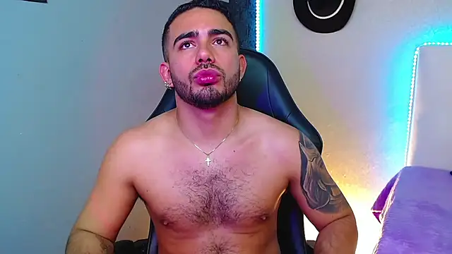 adamhairy webcam