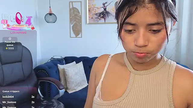 issi_loren webcam