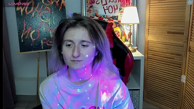 CamillaDreamer webcam