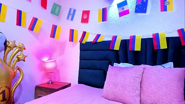 VictoriaRouge_ webcam