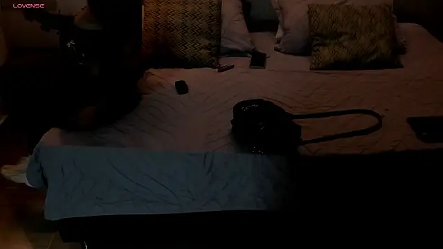 ARIANNA_KYLEE webcam