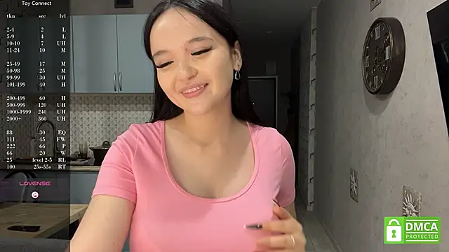 NikiGrandberry webcam