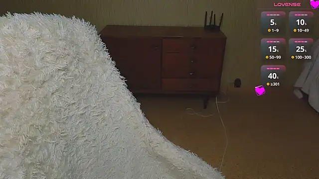 Viola__Sky webcam