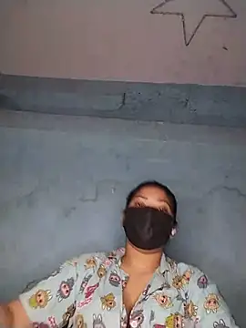 Tanha_Tonu010 webcam