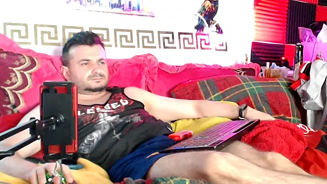 KingOfSinRO69 webcam