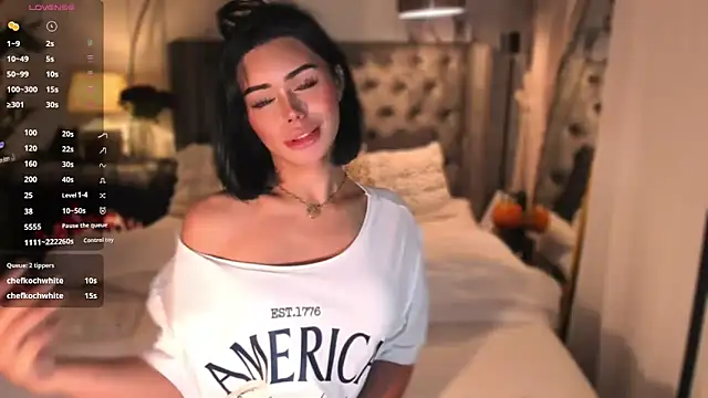 Kivendy - Trans webcam sex chat