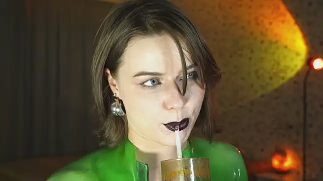 Lazy_pepsi webcam