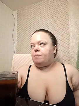 Janiffer_MiMi webcam