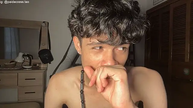 OopsAgain_ webcam