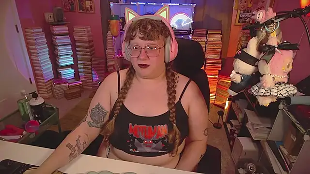 FatVeronica live cam on StripChat