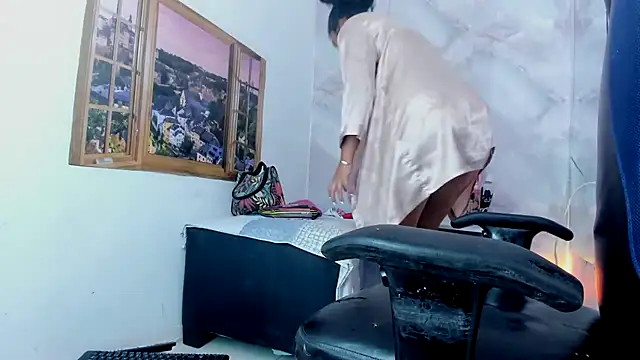 EllyBloom live cam on StripChat