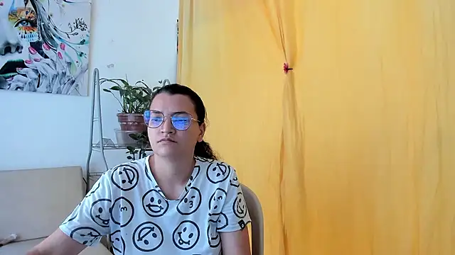 MARILYN_GARCIA live cam on StripChat