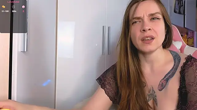 EricaJones_Love webcam