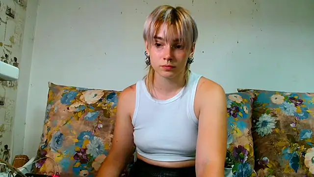 Sophie_Bell webcam