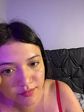 alisson_carolina73 webcam