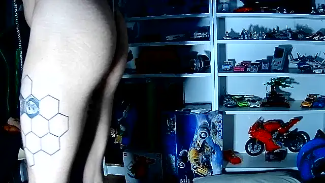 HuffedAdvocate webcam