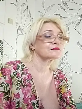 Catty_Lady webcam