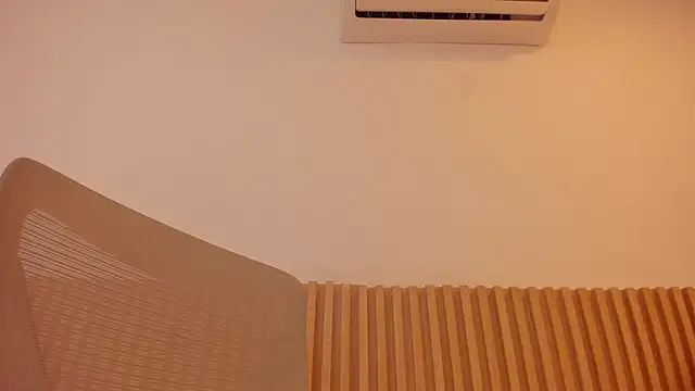 OliviaSweett webcam