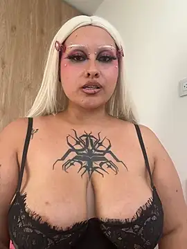 pinkbaddie777 webcam