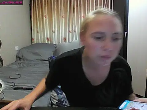 JenniDeep webcam