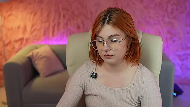 GingerPinky webcam