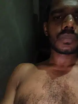 Daddyishere_19 webcam