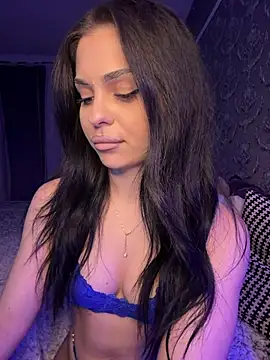 Olivia_Noor webcam