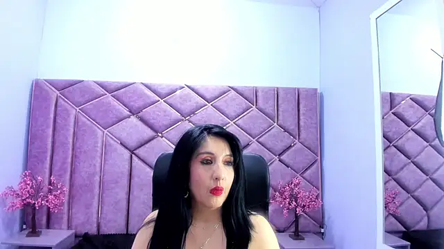 AgataLeon28 webcam