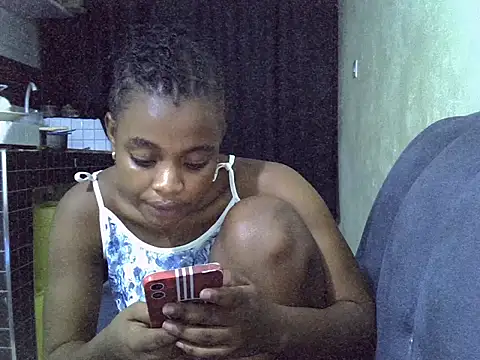 smallgirlly01 webcam