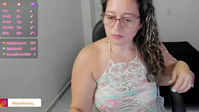 alejandra_milf_ webcam