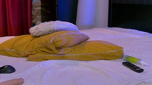 Lunna_Belle_ webcam