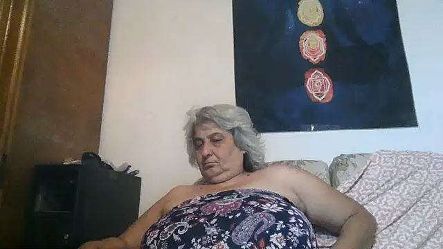 ExquisiteMature webcam