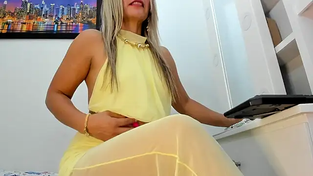 Ms_lunaRose webcam