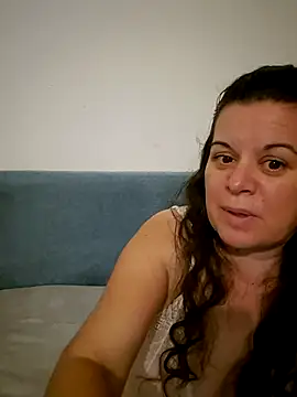 PerleRaree webcam
