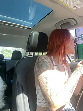 ThornsandHoney webcam