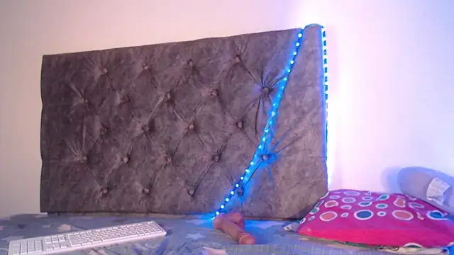 sweetsea_ - Sweetsea_'s free webcam - UK Sex Cams