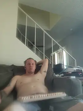 yourMasterisBored webcam