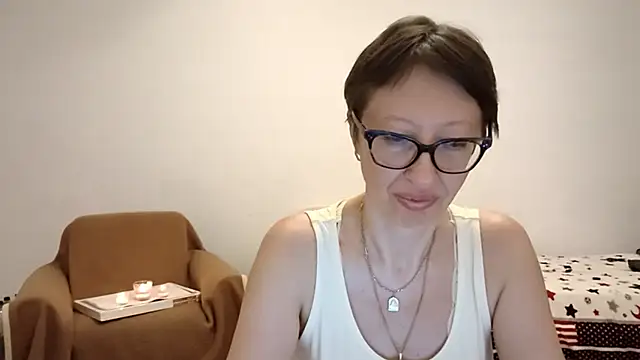 BellaRose_2020 webcam