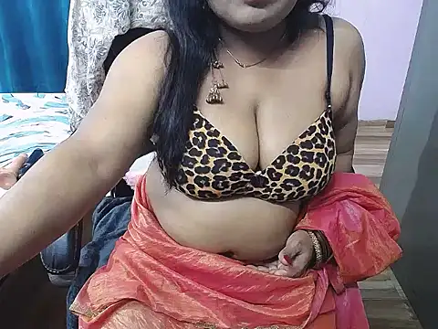 curvyarchie live cam on StripChat