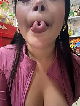 Sara_fun's live cam