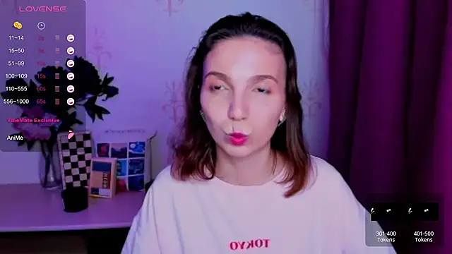 KindHazelHere_ webcam