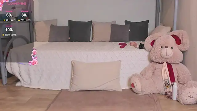 MadissonKiss webcam