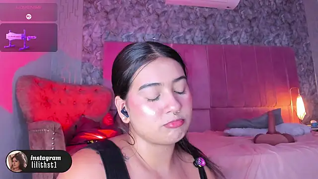 lilithst_ webcam